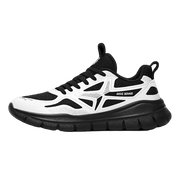 Cross training gym shoes featuring a sleek black and white design, ideal for intense workouts and HIIT sessions.